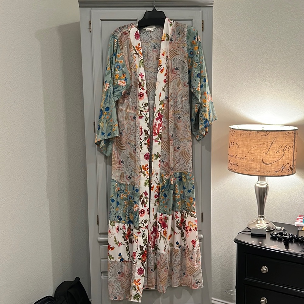 Anthropologie Kimono. OS EUC